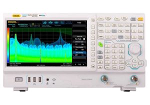 4.5 GHz Spectrum Analyzer